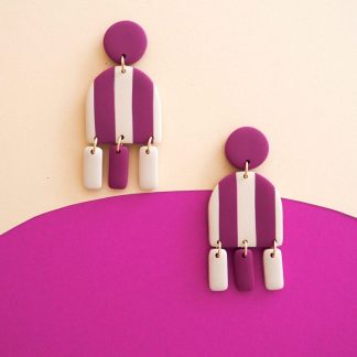 Boucles d’oreilles pâte polymère à rayures POWER – Prune & beige