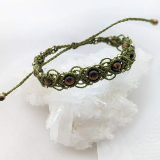 Bracelet Macramé Vert Olive Et Perles Œil De Tigre