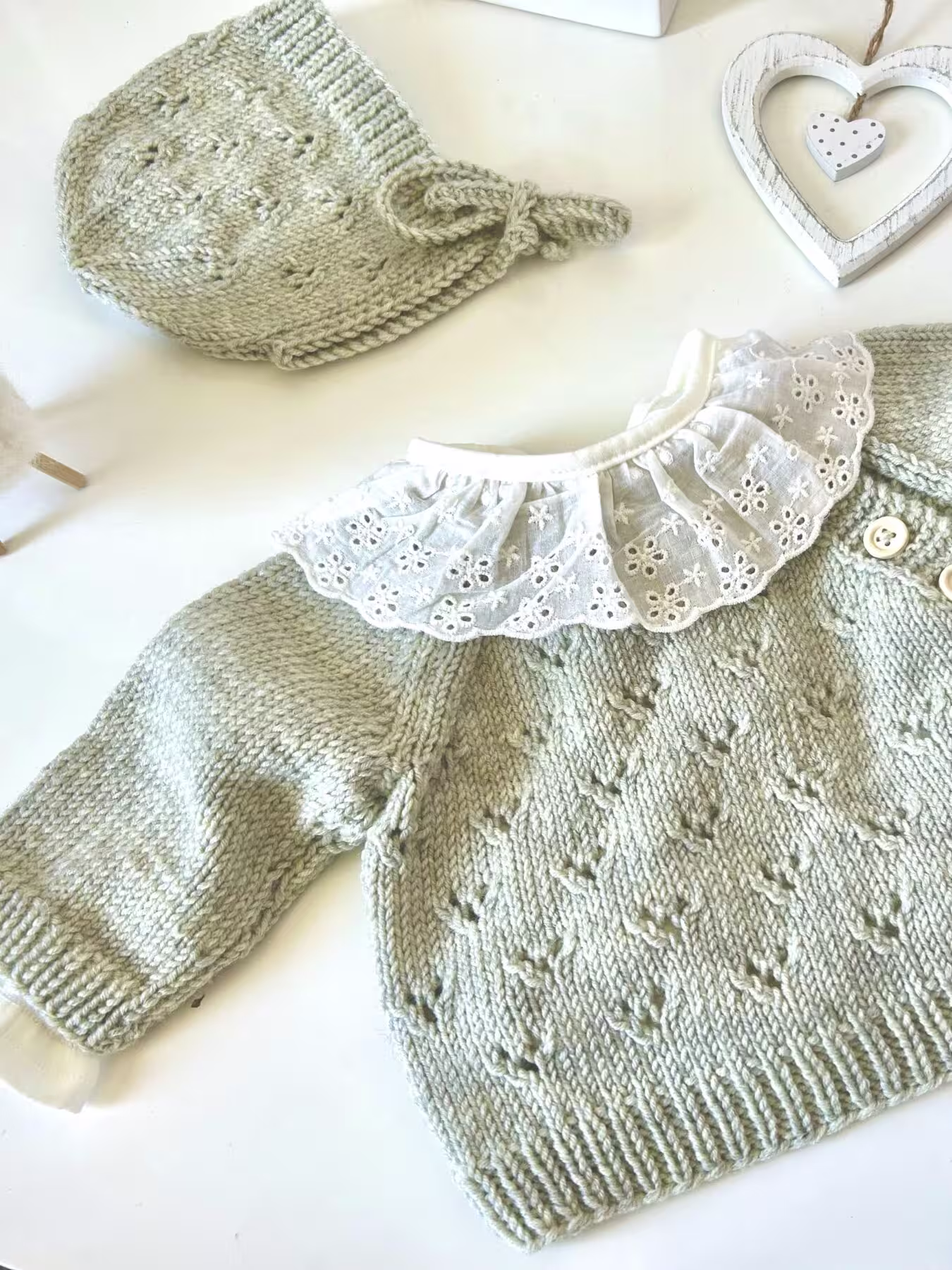 Coffret brassiere et béguin Colombine – laine mérinos- 2 pieces- 3 tailles